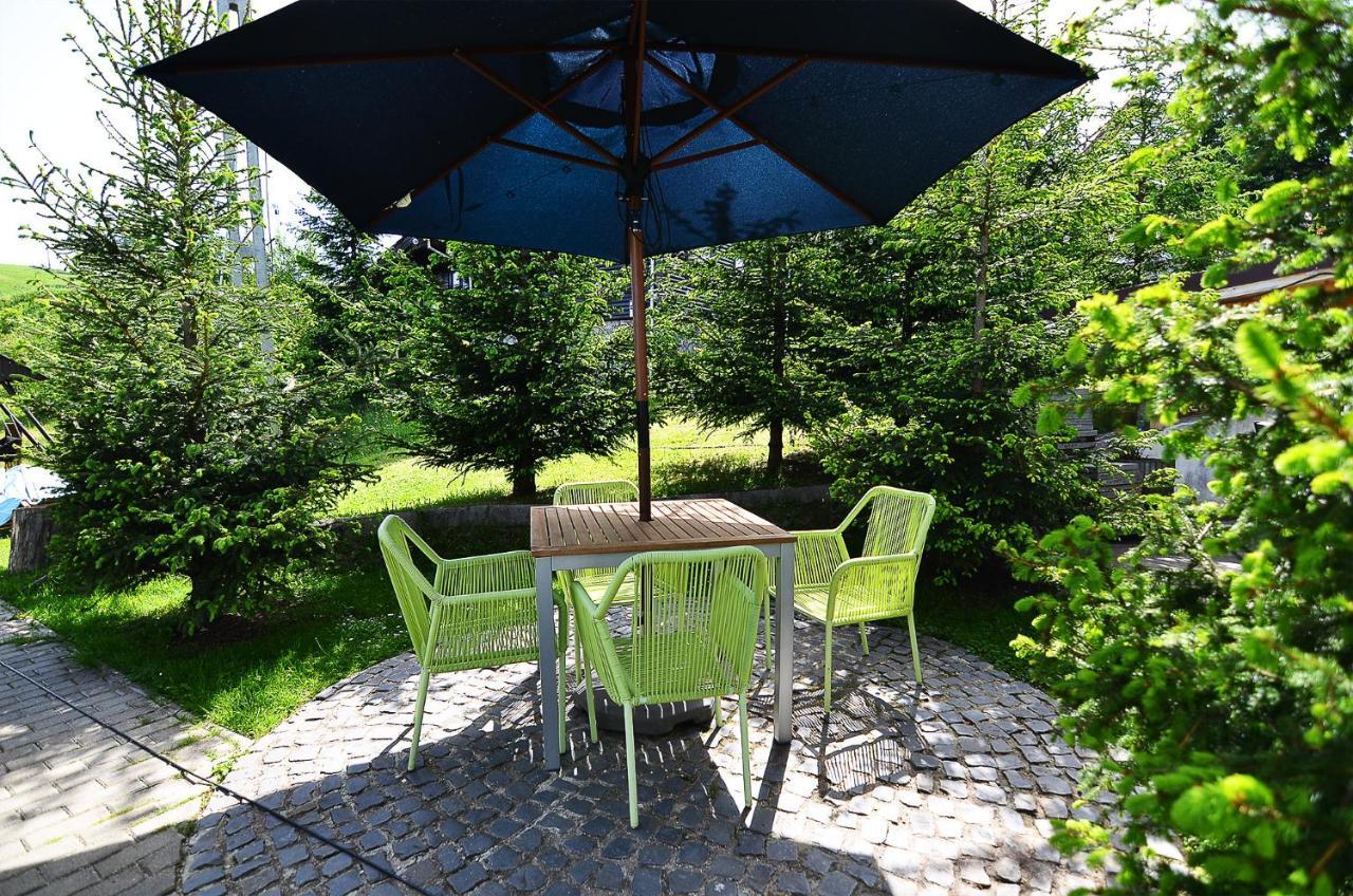Pensiune & Restaurant Victoria Păltiniş Екстериор снимка