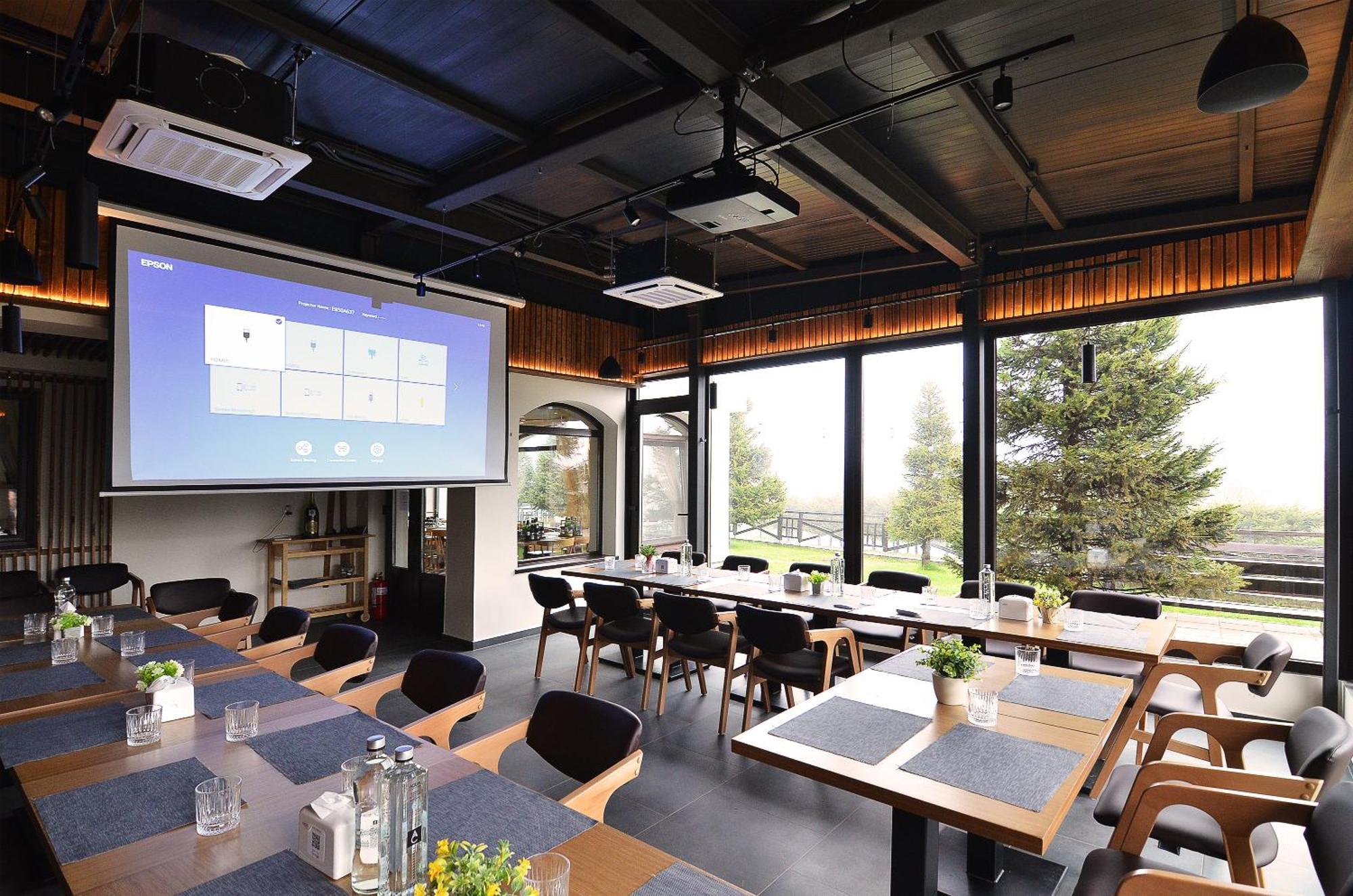 Pensiune & Restaurant Victoria Păltiniş Екстериор снимка